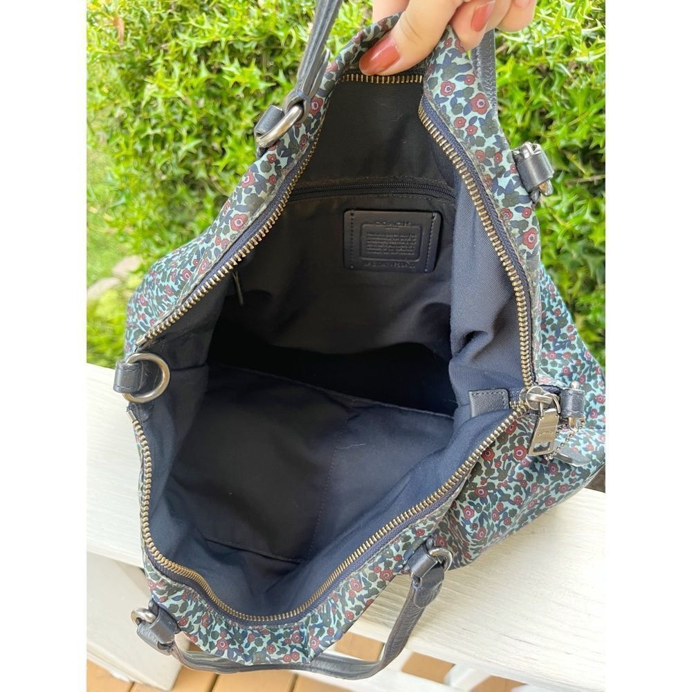 Coach Satchel in Ranch Floral Print Nylon and Navy Leather - Picture 4 of 6